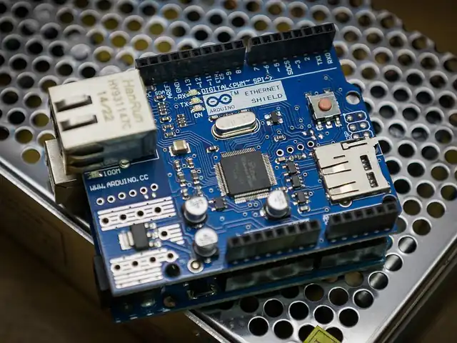 How to use Arduino to connect an analog phone to IP PBX as an extension?