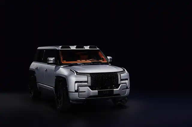 Why BYD U8's LiDAR System Outperforms Tesla Model Y's Vision-Based Detection